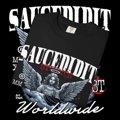 Street Art Angel T-Shirt - Unisex Vintage Style Tee, Casual Fashion, Music Festival, Gift for Hip-Hop Lovers, Urban Wear