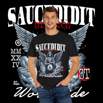 Street Art Angel T-Shirt - Unisex Vintage Style Tee, Casual Fashion, Music Festival, Gift for Hip-Hop Lovers, Urban Wear